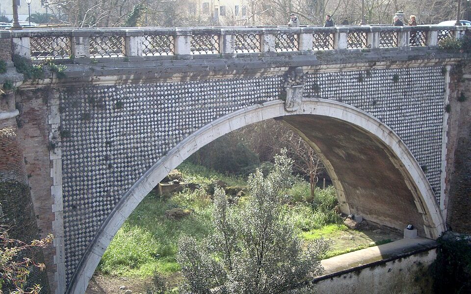 Ponte Gregoriano