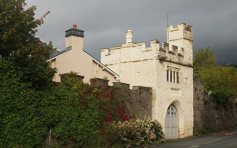 Porth-Mawr Gatehouse