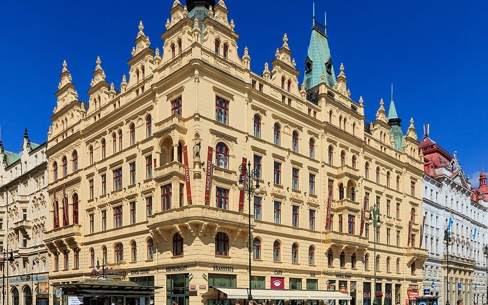 Hotel Kings Court