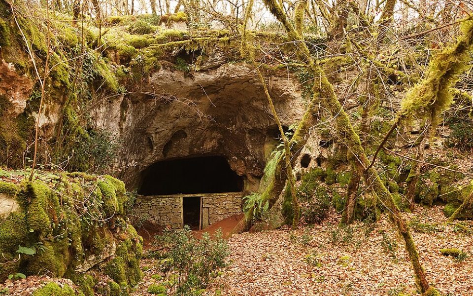 Roussignol cave