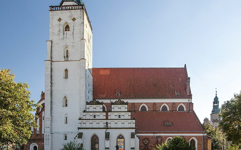 Basilica of St. John the Evangelist, Oleśnica