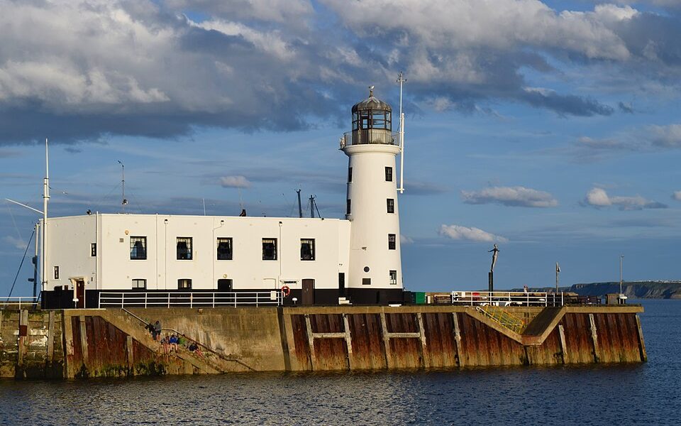 Scarborough Pier Lighthouse