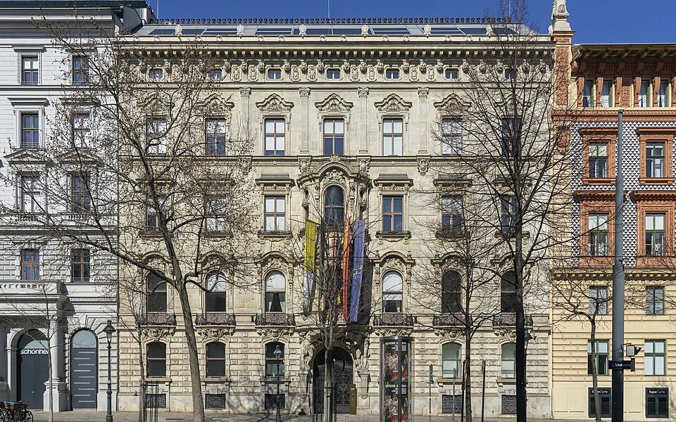 Sturany Palace