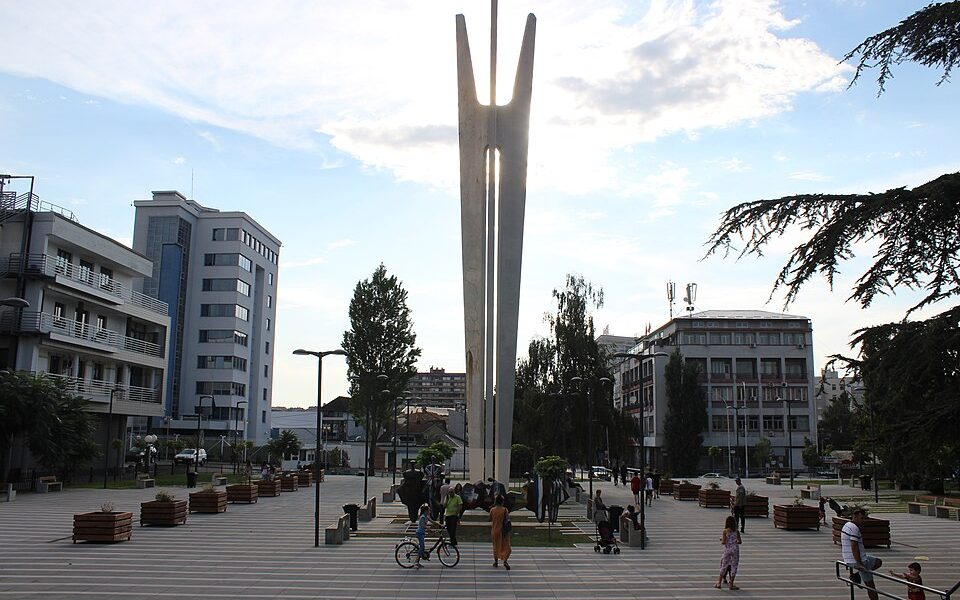 Sheshi Adem Jashari (Prishtinë)