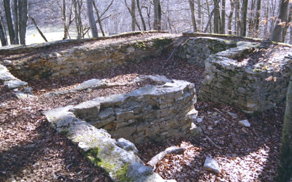 Sissacherfluh Castle