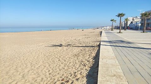 Photo: MdeVicente, CC0, Wikimedia Commons