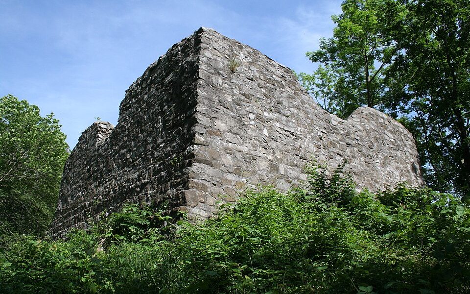 Strahlegg castle ruin