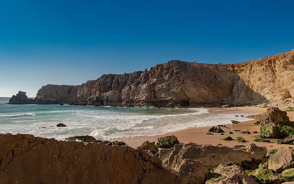 Praia do Tonel