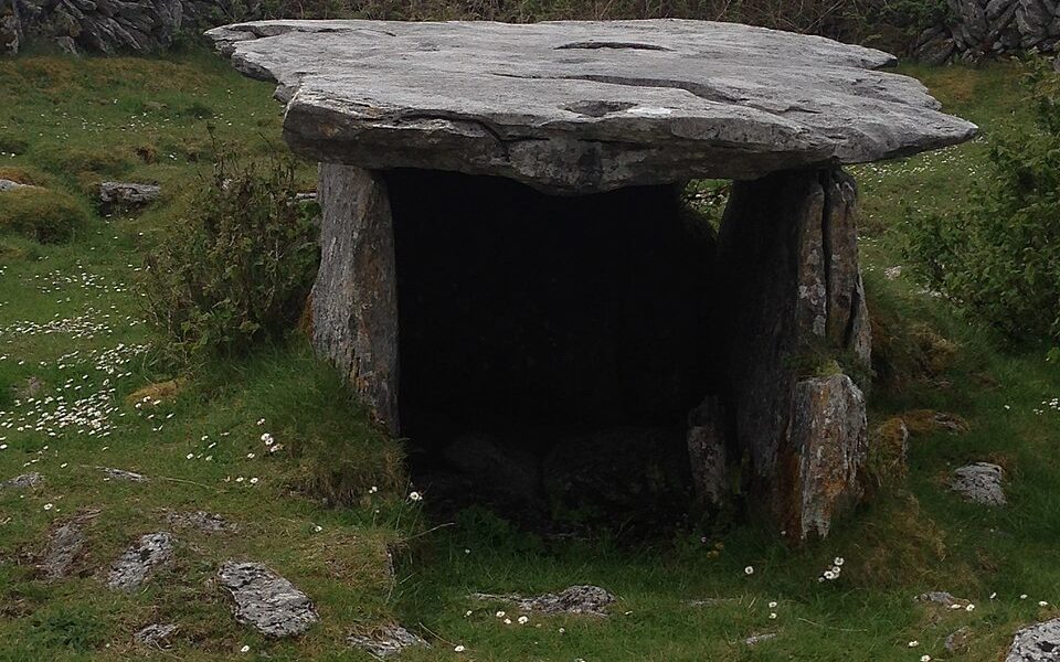 Gleninsheen, wedge tomb