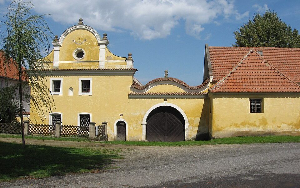 Národopisné muzeum Slánska v Třebízi