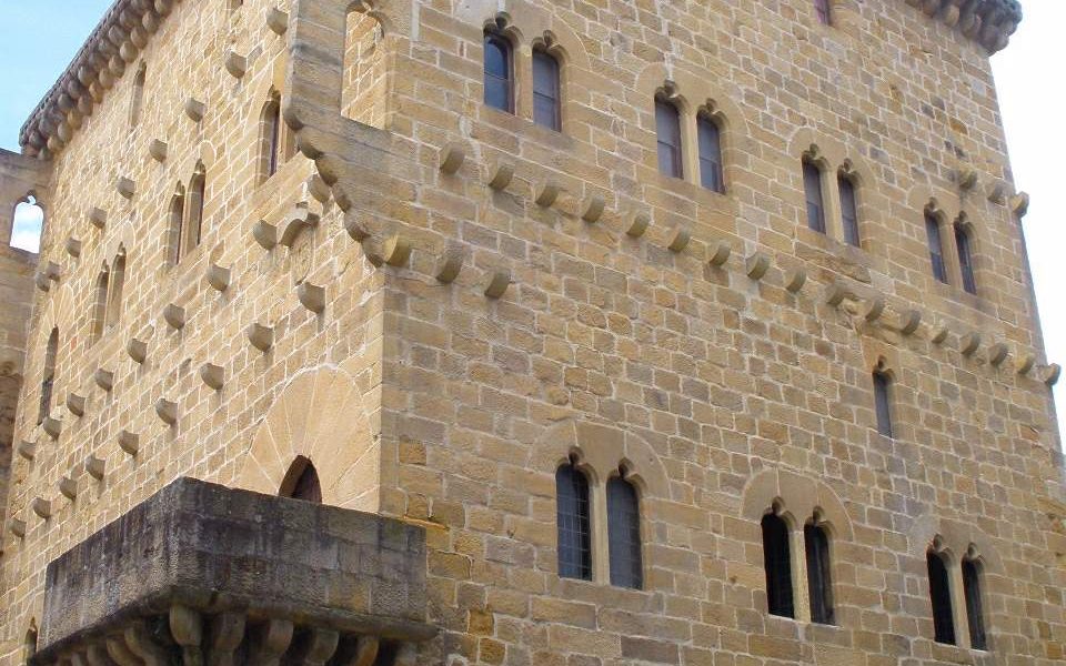 Dorre Luzea